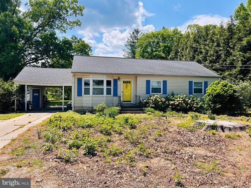 3214 Riverview Dr, COLONIAL BEACH, VA, 22443-4704 | Card Image