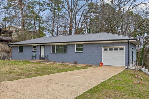 3705 Mary Anna Dr, Chattanooga, TN, 37412-1519 | Card Image