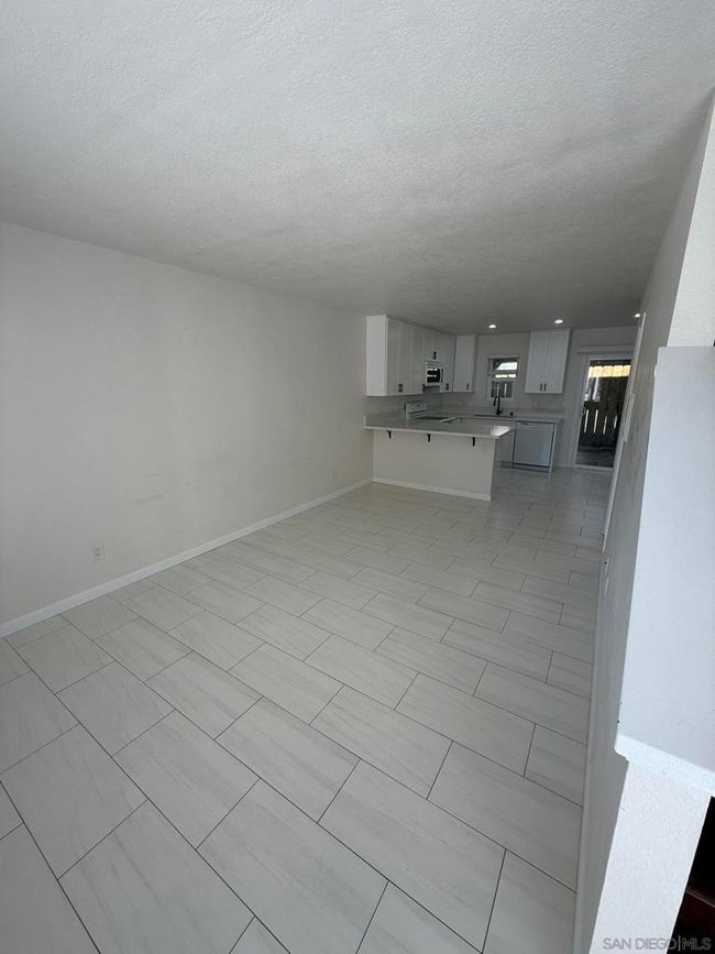 APT-2 - 1648 Oliver Ave, Townhouse with 2 bedrooms, 2 bathrooms and 1 parking in San Diego CA | Image 6