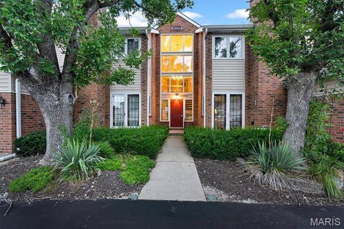 g6-1034 Alpine Ridge Dr, Ballwin, MO, 63021-7648 | Card Image