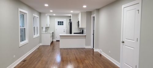 1-5144 N Avers Ave, Chicago, IL, 60625-6015 | Card Image