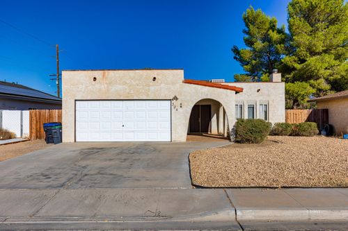 304 S Lincoln St, Ridgecrest, CA, 93555-4408 | Card Image