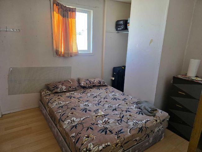 104 Centre St, Home with 0 bedrooms, 0 bathrooms and 2 parking in Enchant AB | Image 18