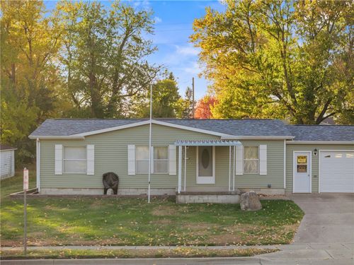 225 S High St, Paris, IL, 61944-2264 | Card Image