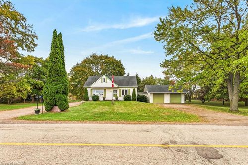 376 Rock Chapel Road, Dundas, ON, L9H5E2 | Card Image