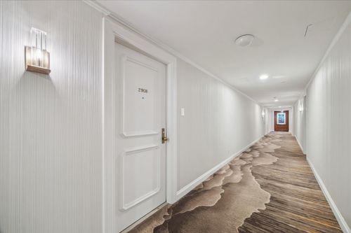 apt-2908-1111 Caroline St, Houston, TX, 77010-3046 | Card Image