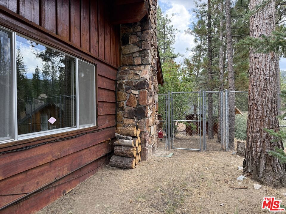 Residential Lease in Big Bear 3