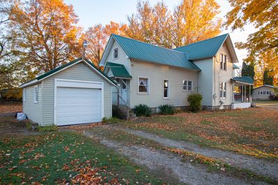 803 N Church Street, House other with 3 bedrooms, 1 bathrooms and null parking in Tekonsha MI | Image 2