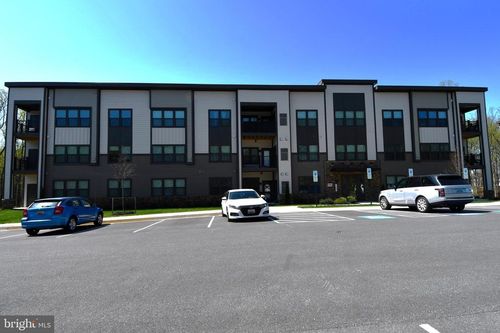 f-10401 Resort Rd, ELLICOTT CITY, MD, 21042-2589 | Card Image