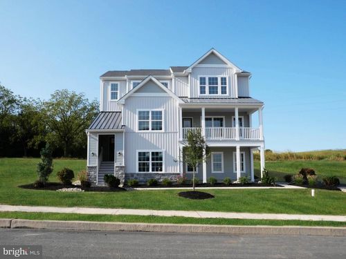 83b-4929 Farrcroft Dr, EASTON, PA, 18040-6705 | Card Image