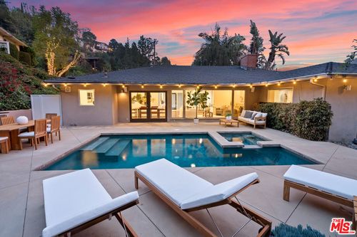 9537 Dalegrove Dr, Beverly Hills, CA, 90210-1711 | Card Image