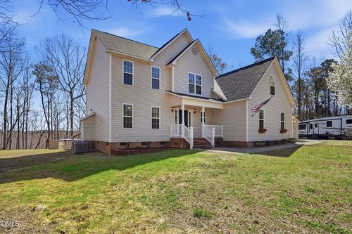 90 Spring Leaf Ln, Wendell, NC, 27591-7398 | Card Image