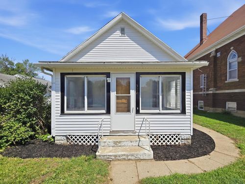 327 Jones St, Moville, IA, 51039-7758 | Card Image