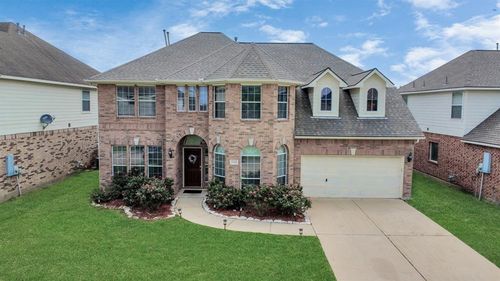 2614 Sunset Lake Dr, Sugar Land, TX, 77478-2395 | Card Image