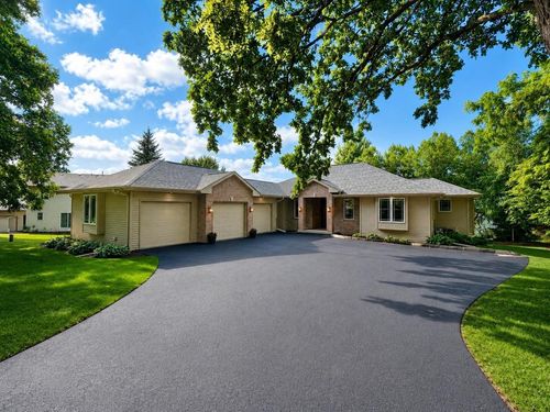 3738 Oak Lane Dr, Beloit, WI, 53511-1926 | Card Image