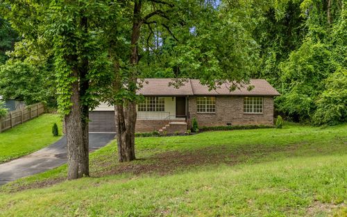 7001 Barter Dr, Harrison, TN, 37341-9213 | Card Image