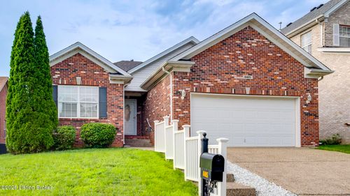 8405 Sunny Stone Ln, Louisville, KY, 40299 | Card Image