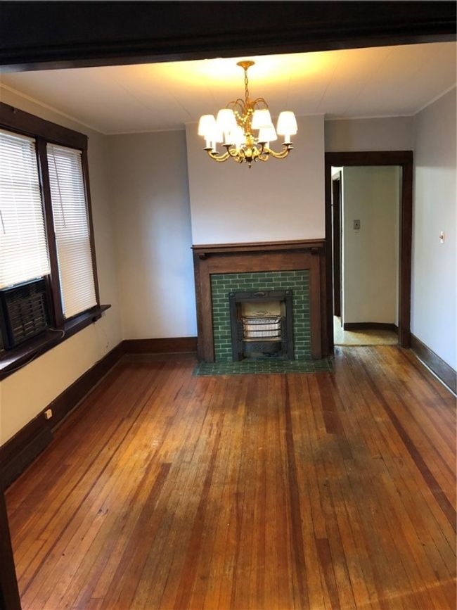 2 - 5127 Liberty Ave, Condo with 2 bedrooms, 1 bathrooms and 2 parking in Bloomfield PA | Image 15