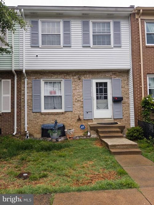 2828 Beechtree Ln, WOODBRIDGE, VA, 22191-4639 | Card Image
