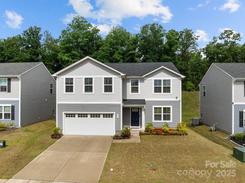76-703 Pointe Andrews Dr, Concord, NC, 28025-8549 | Card Image