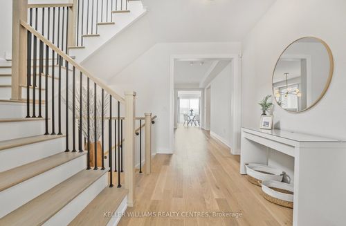 38 Wraggs Rd, Bond Head, ON, L3Z4N1 | Card Image