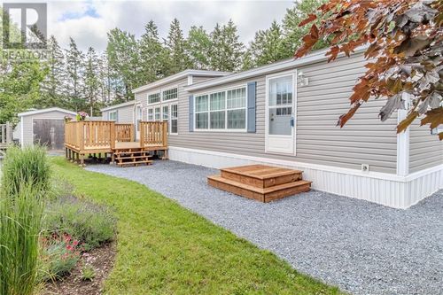 21 White Oak Cres, Quispamsis, NB, E2G1X3 | Card Image