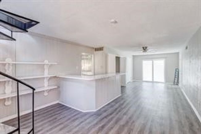 5742 Marina Dr, Townhouse with 3 bedrooms, 2 bathrooms and null parking in Garland TX | Image 4