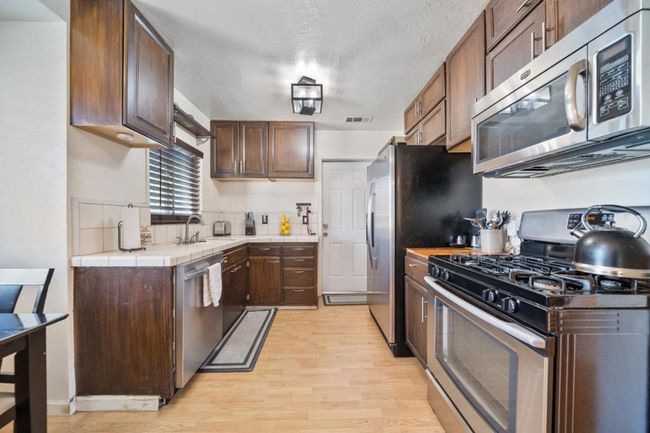 1247 Locust St, House other with 3 bedrooms, 1 bathrooms and 1 parking in Livermore CA | Image 9