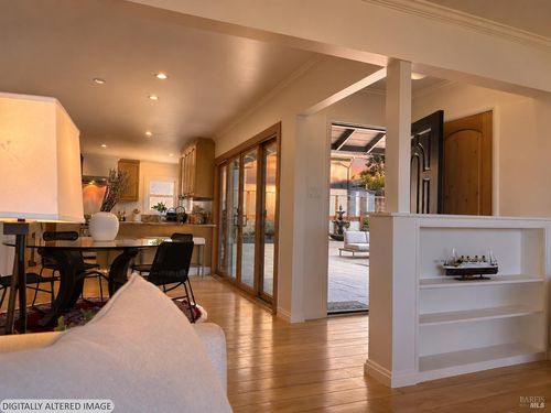 180 Solano St, Tiburon, CA, 94920-1916 | Card Image