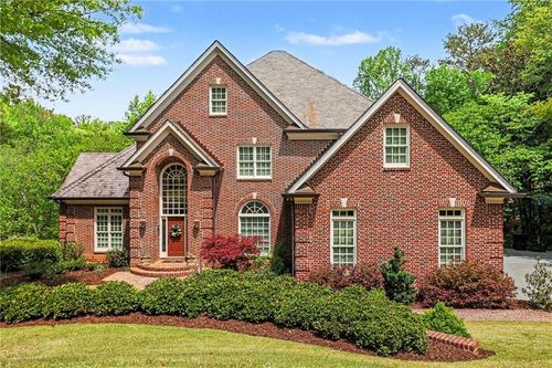 1645 Misty Oaks Dr, Sandy Springs, GA, 30350-3529 | Card Image