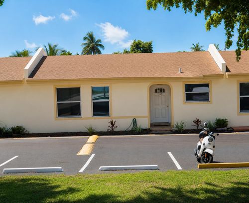 7824 Pembroke Rd, Miramar, FL, 33023-2400 | Card Image