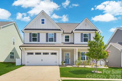 5016 Mooreland Oaks Way, Mount Holly, NC, 28120-1039 | Card Image