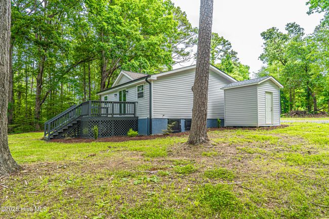 2396 Putnam Glendon Rd, House other with 3 bedrooms, 2 bathrooms and 2 parking in Carthage NC | Image 43