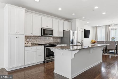 2206 Evin Drive, WARRINGTON, PA, 18976 | Card Image