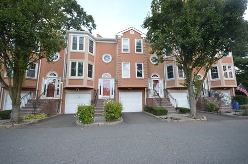 unit-22-2675 Park Ave, Bridgeport, CT, 06604-1356 | Card Image