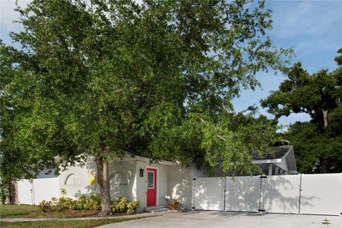 519 51st St W, Bradenton, FL, 34209-3736 | Card Image