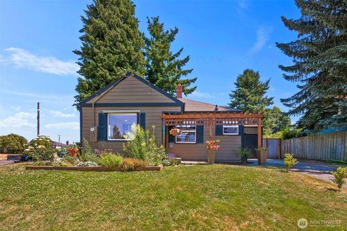 1619 N Verde St, Tacoma, WA, 98406-3833 | Card Image