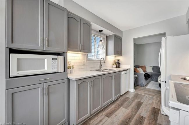 9 Arbour Dr, Townhouse with 3 bedrooms, 2 bathrooms and 3 parking in Townsend ON | Image 12
