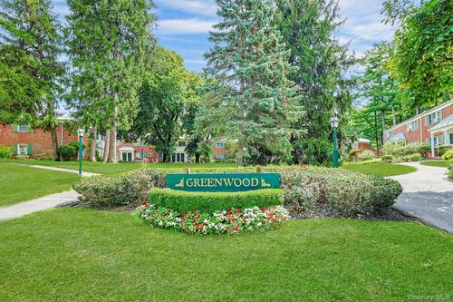 1a-590 Bedford Rd, Pleasantville, NY, 10570-3356 | Card Image
