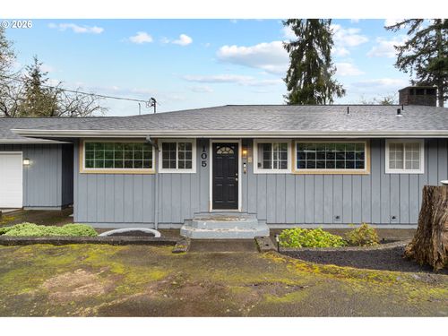 105 Island View Ln, Kelso, WA, 98626-9518 | Card Image