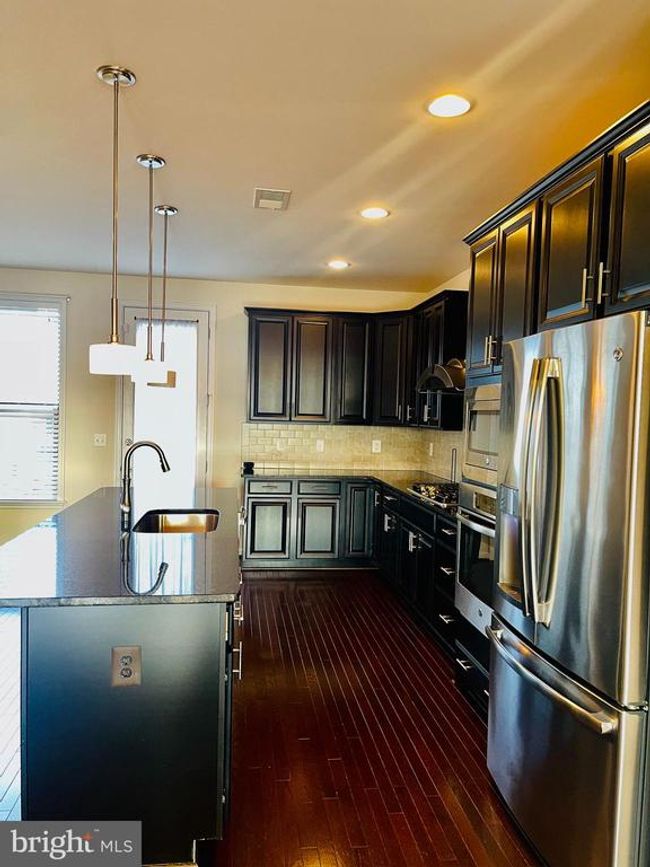 24456 Hawthorn Thicket Ter, Townhouse with 3 bedrooms, 4 bathrooms and null parking in STERLING VA | Image 7