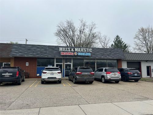 15210 Middlebelt Road, Livonia, MI, 48154 | Card Image