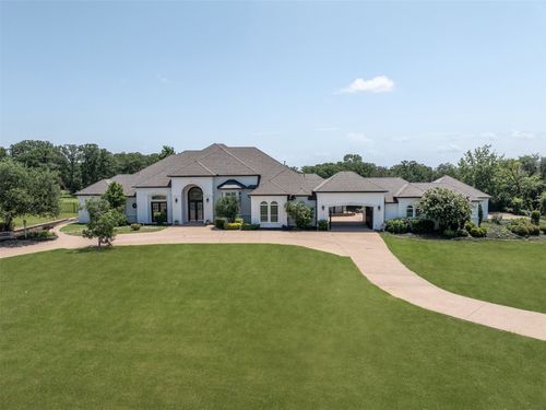 530 W Hickory Ridge Cir, Argyle, TX, 76226-3950 | Card Image