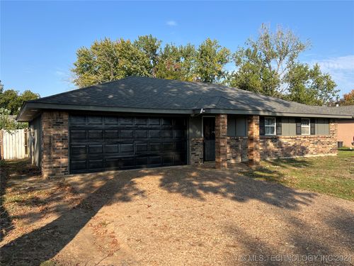 501 Woodland Hills Boulevard, Roland, OK, 74954 | Card Image