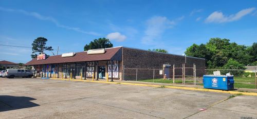 2834 Highland Rd, Baton Rouge, LA, 70802-7342 | Card Image