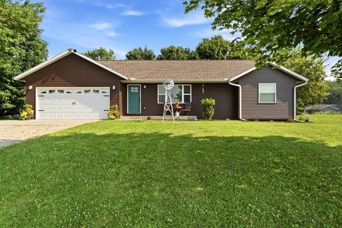 E7608 E Smith Rd, Westby, WI, 54667-8238 | Card Image