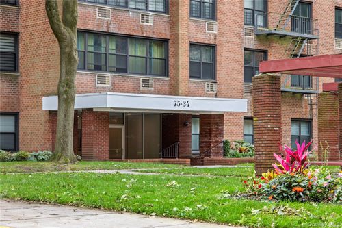 6h-75-34 Bell Blvd, Oakland Gardens, NY, 11364-3429 | Card Image
