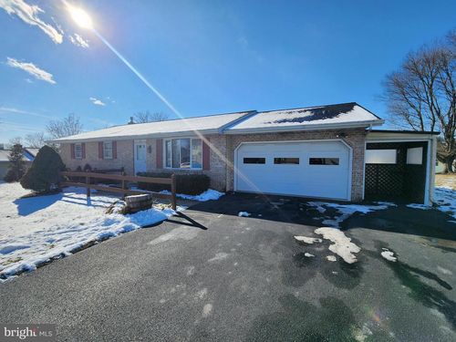 12 Hemlock Circle, ELIZABETHTOWN, PA, 17022 | Card Image
