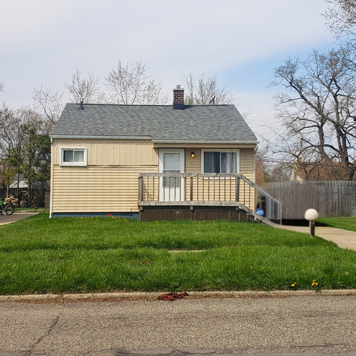 33 E Fairmount Ave, Pontiac, MI, 48340-2727 | Card Image