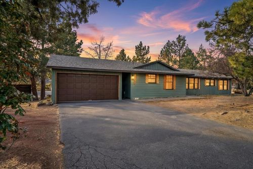 20809 Westview Dr, Bend, OR, 97702-2803 | Card Image